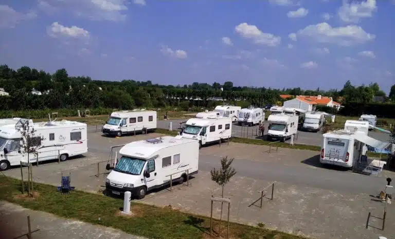 Aire Camping-Car de Saint-Jean-de-Monts à Saint-Jean-de-Monts — vue 2