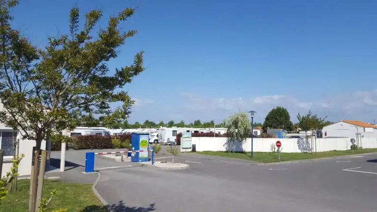Aire Camping-Car de Saint-Jean-de-Monts à Saint-Jean-de-Monts — vue 3