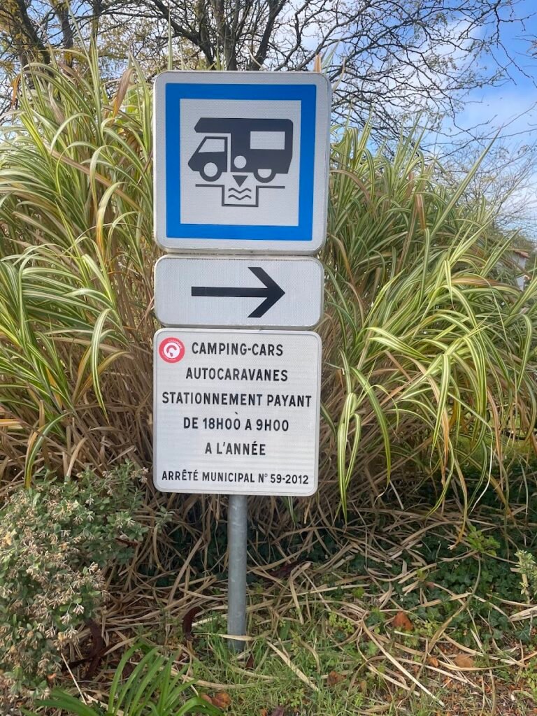 Aire de services de Beauvoir-sur-Mer — Beauvoir-sur-Mer (Vendée)