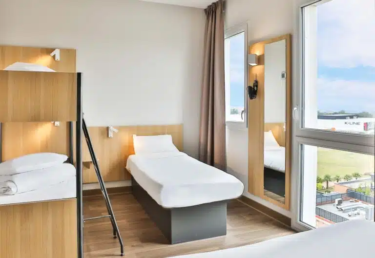 B&B HOTEL Les Herbiers — Les Herbiers (Vendée)