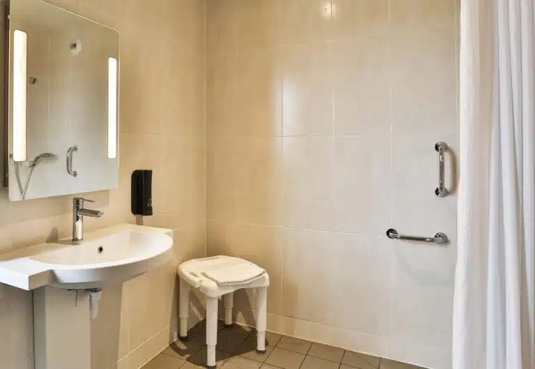 B&B HOTEL Les Herbiers — Les Herbiers (Vendée)