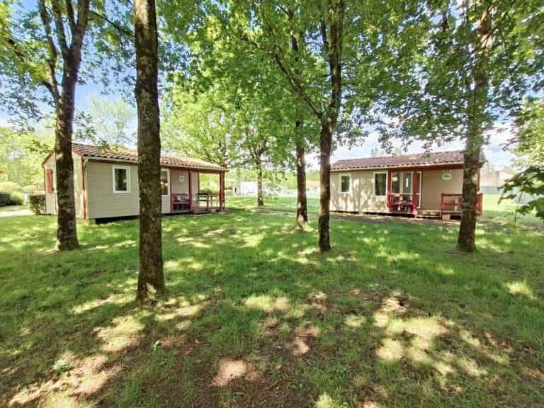 Camping 2* Résidence La Rivière — Sainte-Cécile (Vendée)