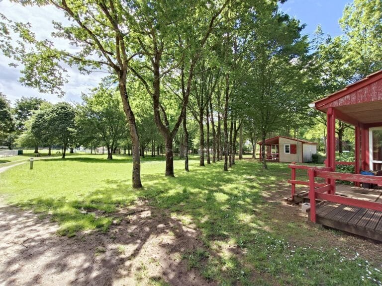 Camping 2* Résidence La Rivière — Sainte-Cécile (Vendée)