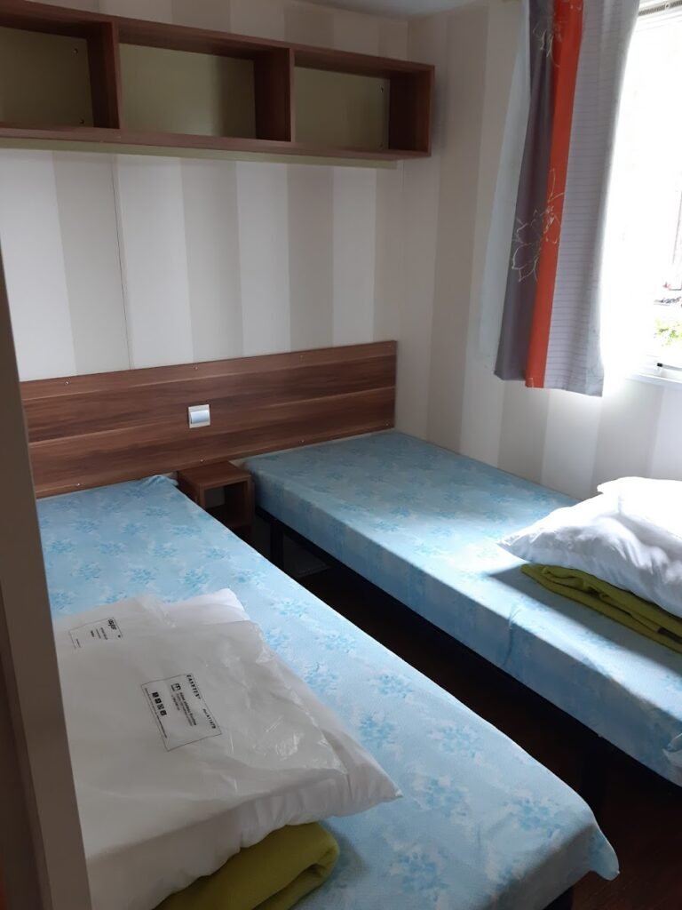 Camping Escale du Perthuis - photo 2