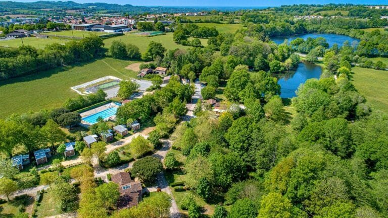 Camping La Bretèche – Les Epesses, à côté du Puy du Fou (Vendée)