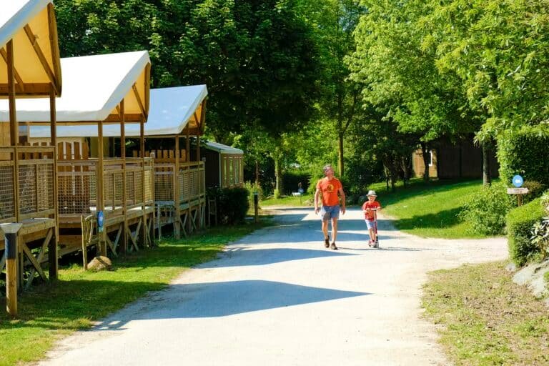 Camping La Bretèche – Les Epesses, à côté du Puy du Fou (Vendée)