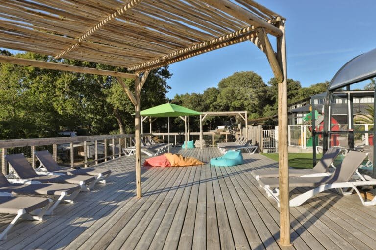 Camping Le Petit Rocher — Longéville-sur-Mer (Vendée)