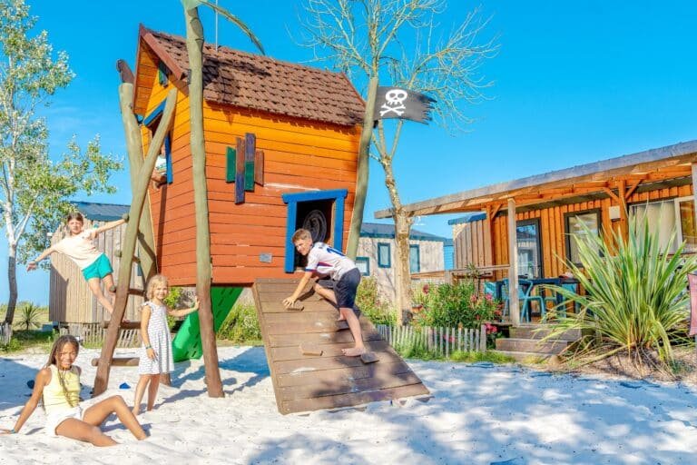 Camping Les Blancs Chênes – La Tranche-sur-Mer (Vendée)