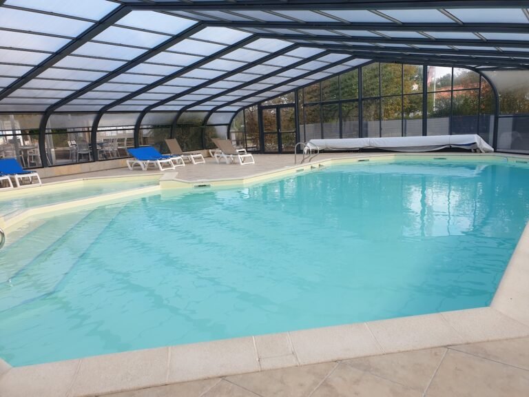 Camping les Charmes (85) — Apremont (Vendée)