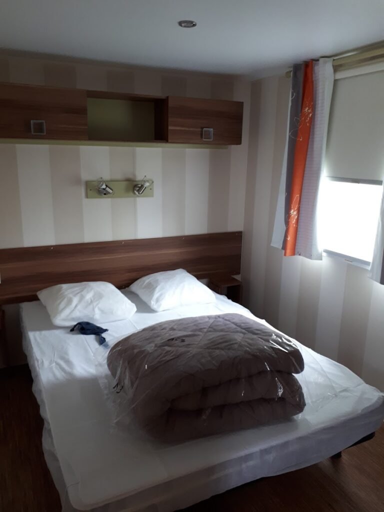 Camping Les Mizottes — Saint-Michel-en-l'Herm (Vendée)