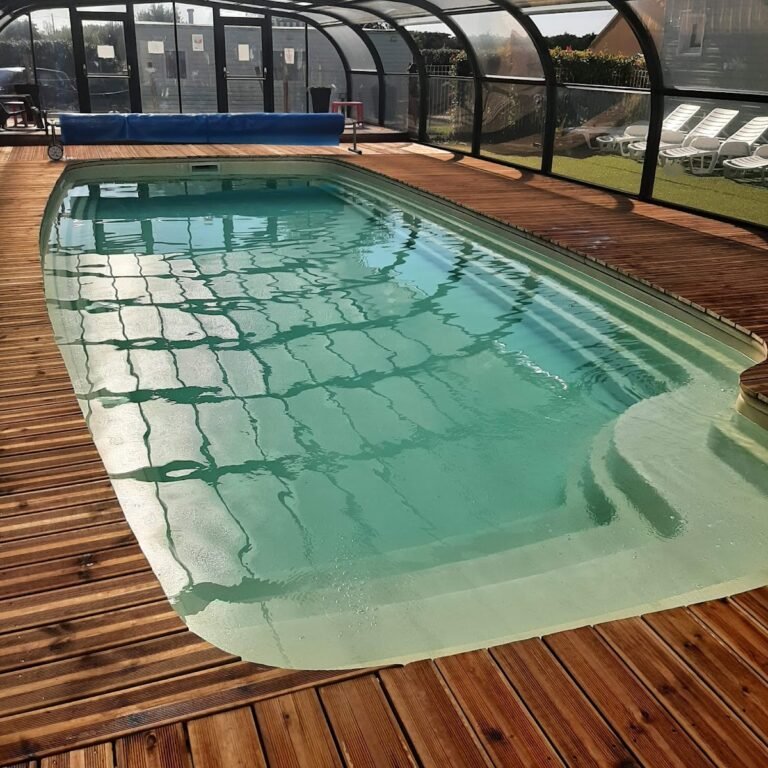 Camping Les P'tites Maisons dans la Prairie — Sallertaine (Vendée)