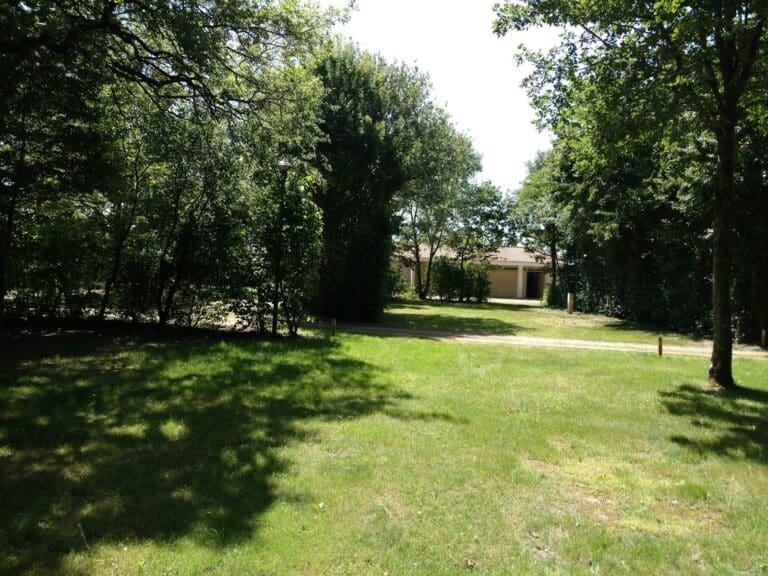 Camping Municipal — Bournezeau (Vendée)