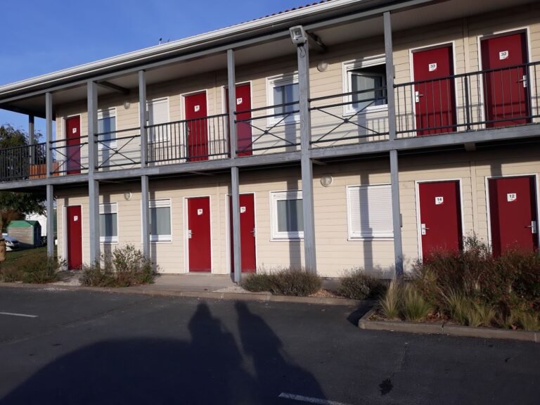 Contact Hôtel Fontenay — Fontenay-le-Comte (Vendée)