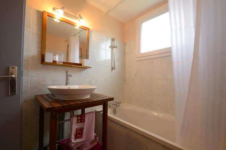 Gîte avec piscine le Relay de la Source — Chantonnay (Vendée)