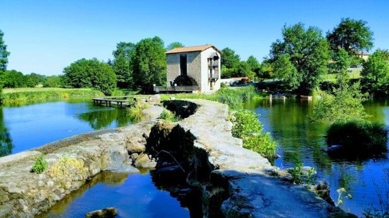 gite le moulin de la roche — Tiffauges (Vendée)