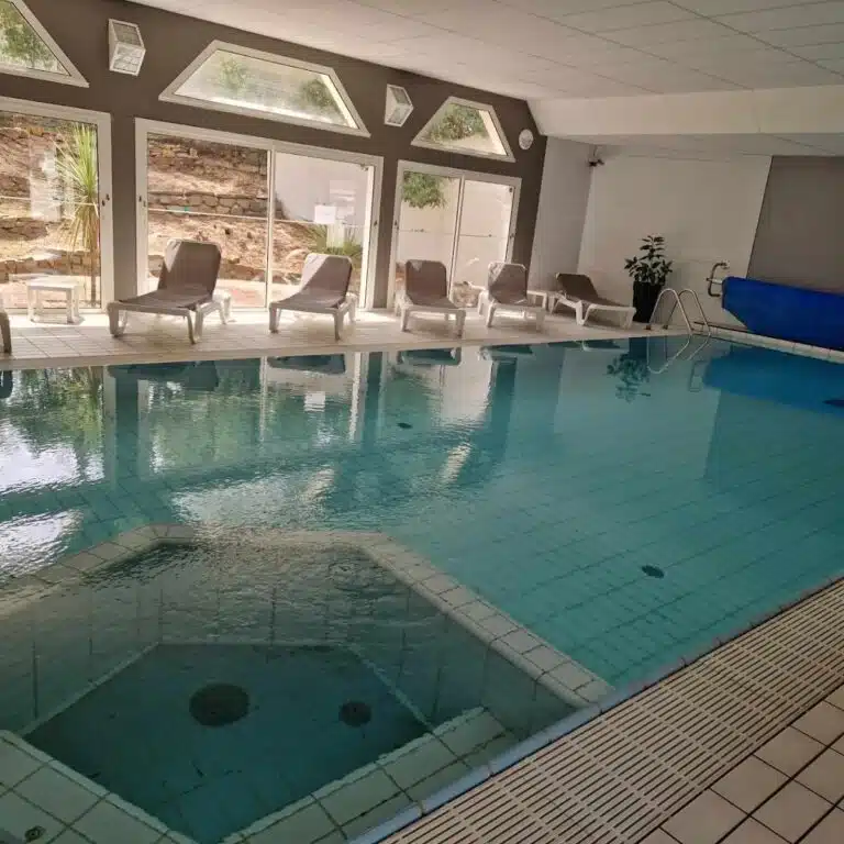 Hôtel Restaurant Les Cols Verts — La Tranche-sur-Mer (Vendée)