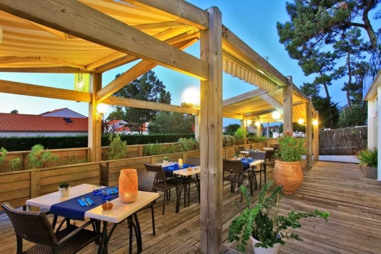 Hôtel Restaurant Les Cols Verts — La Tranche-sur-Mer (Vendée)