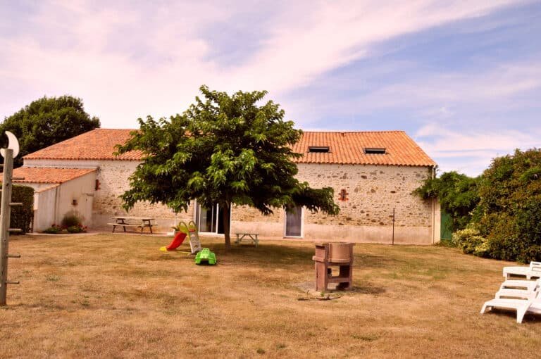 Les Gîtes au Soleil Levant — Saint-Hilaire-la-Forêt (Vendée)
